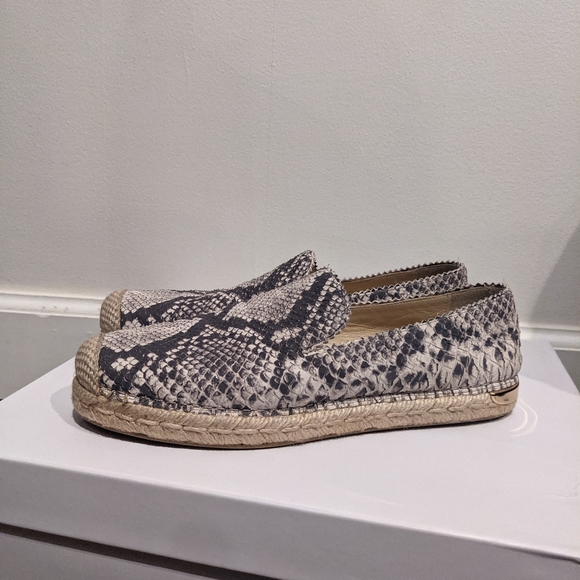 NWOT Stuart Weitzman Espadrilles size 8 Women's - Picture 1 of 8